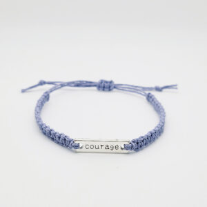 Inspirational courage bracelet with adjustable knot closure